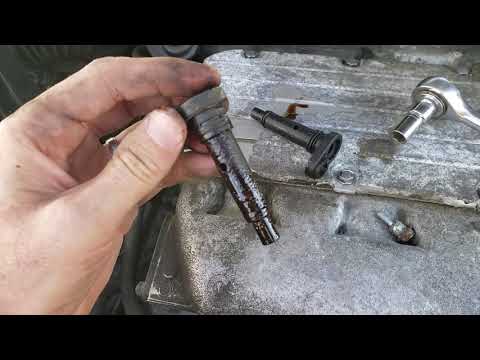 How to Replace a PCV Valve – Part V384 (Saturn Vue 2004-2007)