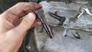 How to Replace a PCV Valve - Part V384 (Saturn Vue 2004-2007)