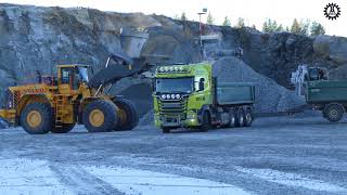 Liebherr R966 | Volvo L350F and Metso LT130E ,GP550 Crushers in a quarry