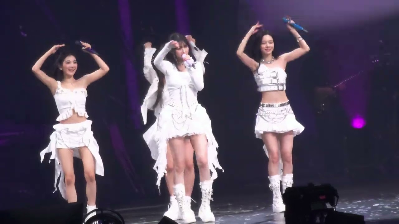 [4K 30p] aespa Trick or Trick - SYNK aeXIS LINE in Hong Kong Day 1