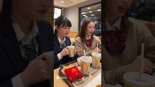 マクドナルドで女子高生が生前贈与（節税）について会話している #マクドナルド #女子高生 #sora2