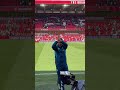 Vítor Pereira applauds City Ground faithful following VITAL Newcastle point. 👏