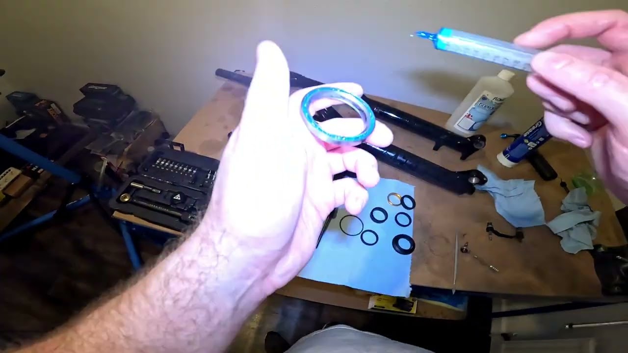 Installing forks back on after i serviced them