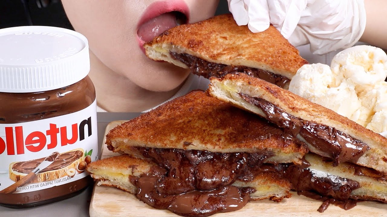ASMR 누텔라 찹쌀떡 식빵튀김 먹방 | Fried Nutella Chapssaltteok Sandwich | Eating Sounds Mukbang