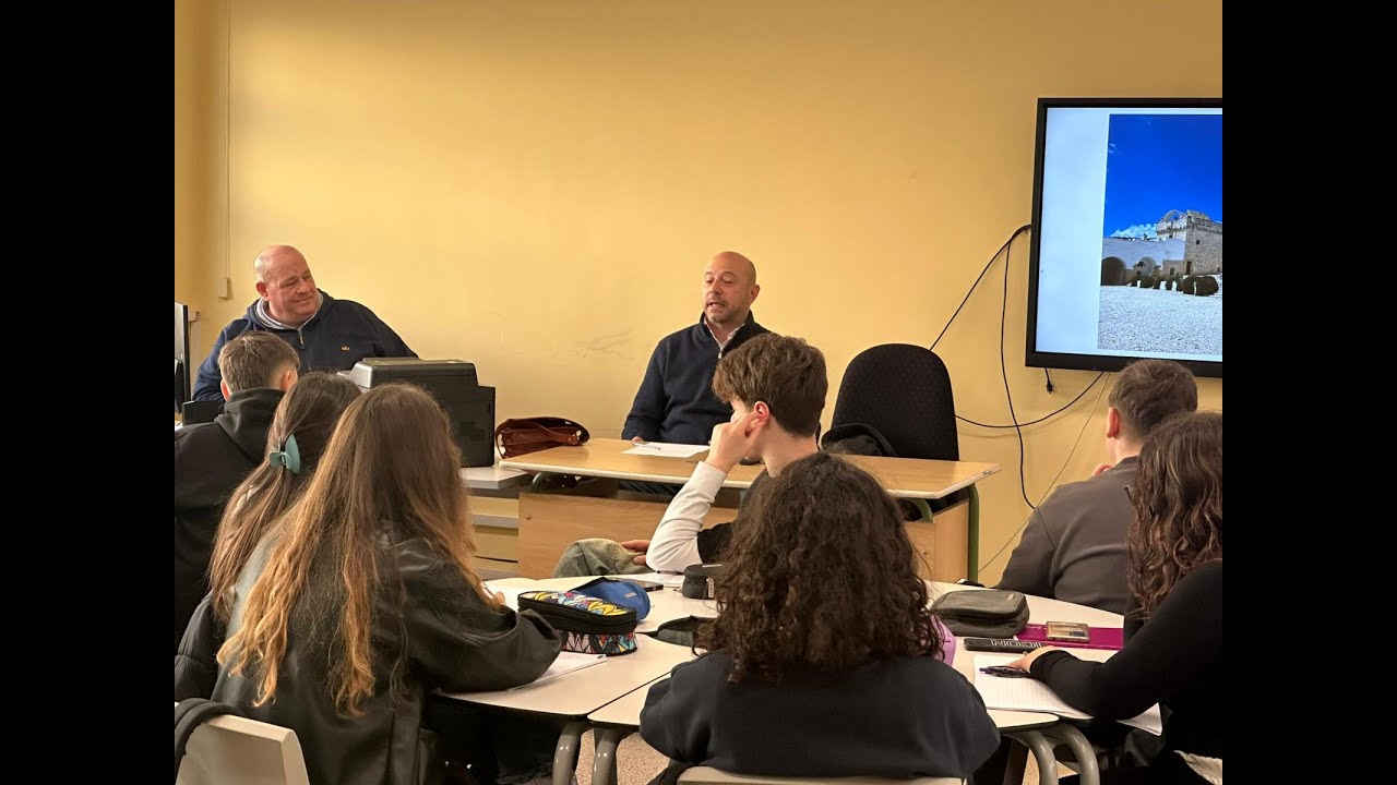 SCUOLA ALLA “PIGNATELLI” GIANPAOLO CASSESE  LEZIONE DI  “AGRICOLTURA, BIOMETANO BIOGAS TRANSIZIONE E