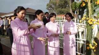 Wedding Video Sydney - Fiona & Johny's Same Day Edit - How badly do you want to see her
