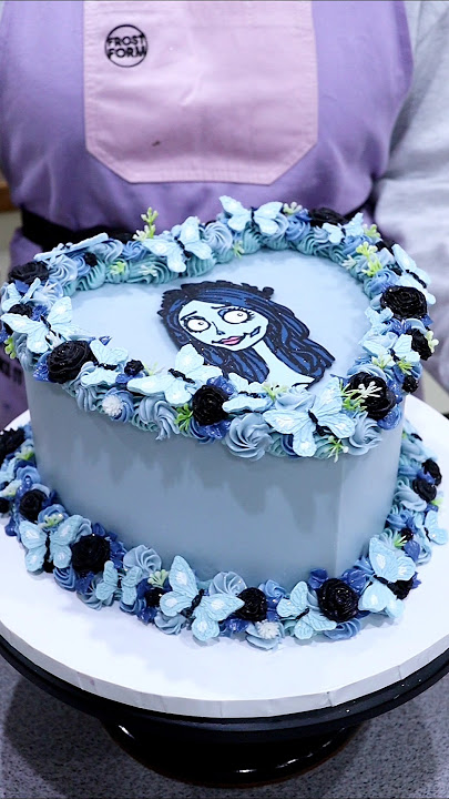 Corpse bride 🦋  use code FROSTLOVE10 for a discount at frostform.com #corpsebride #cake #shortsfeed