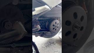 Honda LEAD Clutch Failure Fix! Scooter Won’t Move? Easy CVT Repair Guide