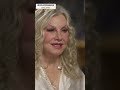 Sister says Dolly Parton would “sleep in her makeup,” never saw her without #shorts