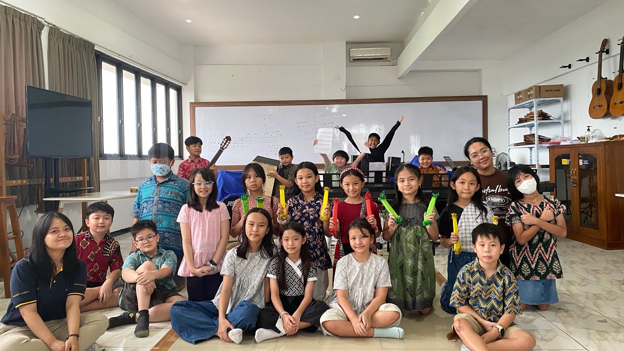 Ampar - Ampar Pisang Rehearsal Performance by 4B 