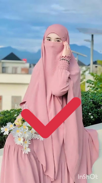 non muslim hijab girl vs hijab girl #viral #shortvideo #islamic #youtube #shot