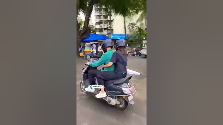 Virat Kohli And Anushka Sharma Riding Scooty in Mumbai🔥😍😱| #shorts