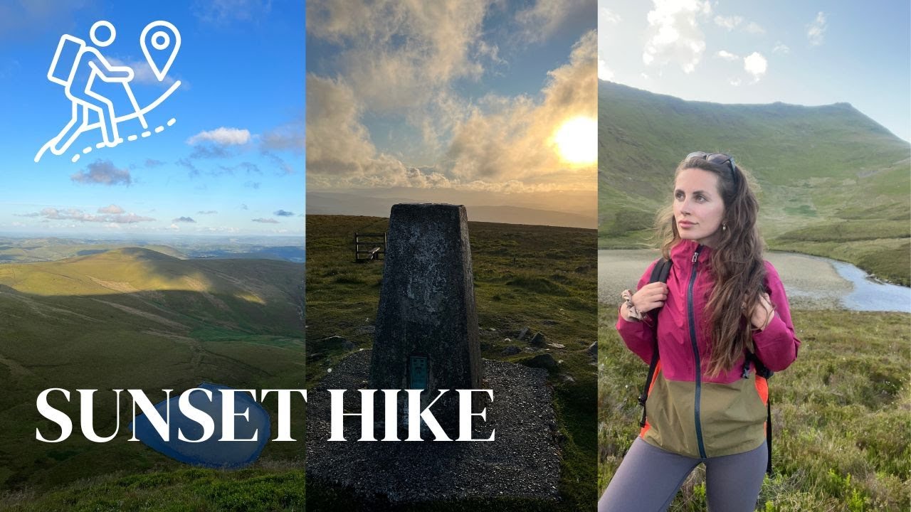 Hike at Sunset - Cadair Berwyn in North Wales