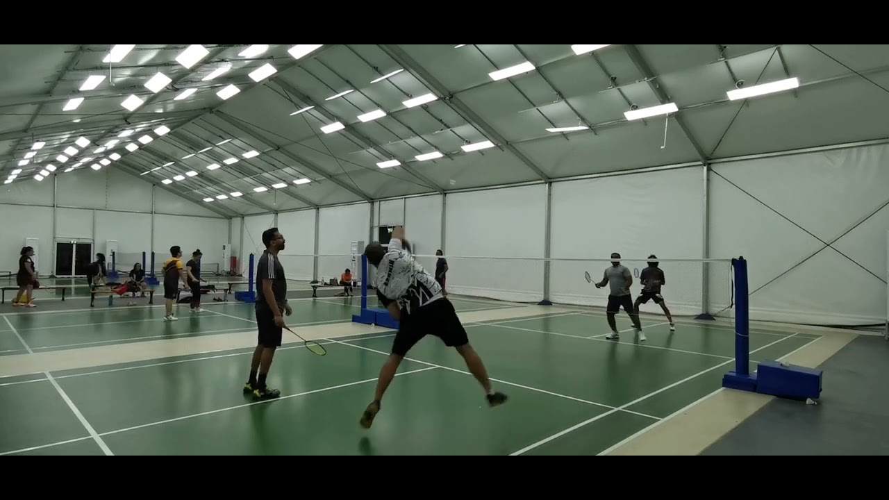 Ashwin/Abhishek vs Harry/Ismail - YouTube