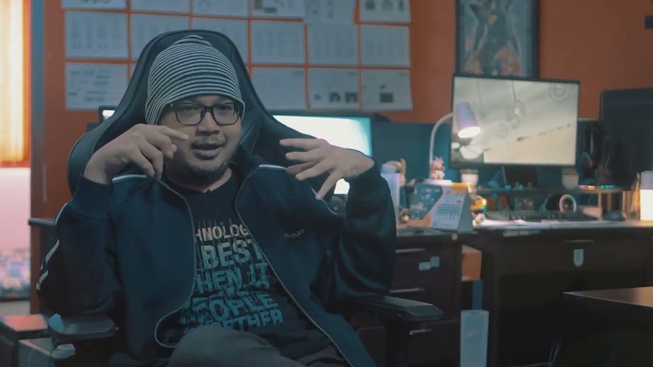 BTS // Radicalism MV - Sekumpulan Orang Gila