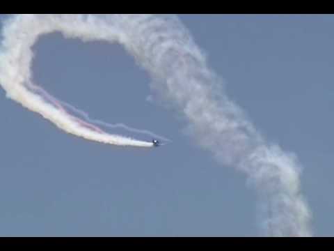 Jones Beach Airshow 2010 - Julie Clark in the T-34