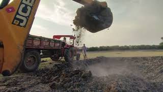 Tractor loading with JCB machine 💥