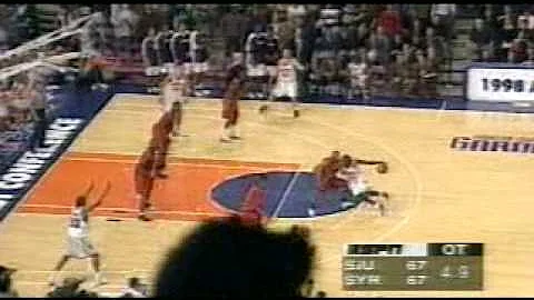 Ryan Blackwell Buzzer Beater  vs St.John's 98 Big ...