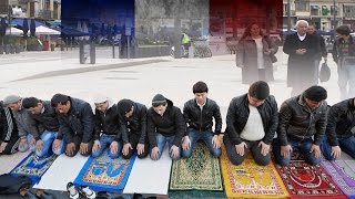 Resentment grows between Christians and Muslims in France