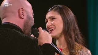 Video-Miniaturansicht von „Elisa e Giuliano Sangiorgi - An Intimate Night“