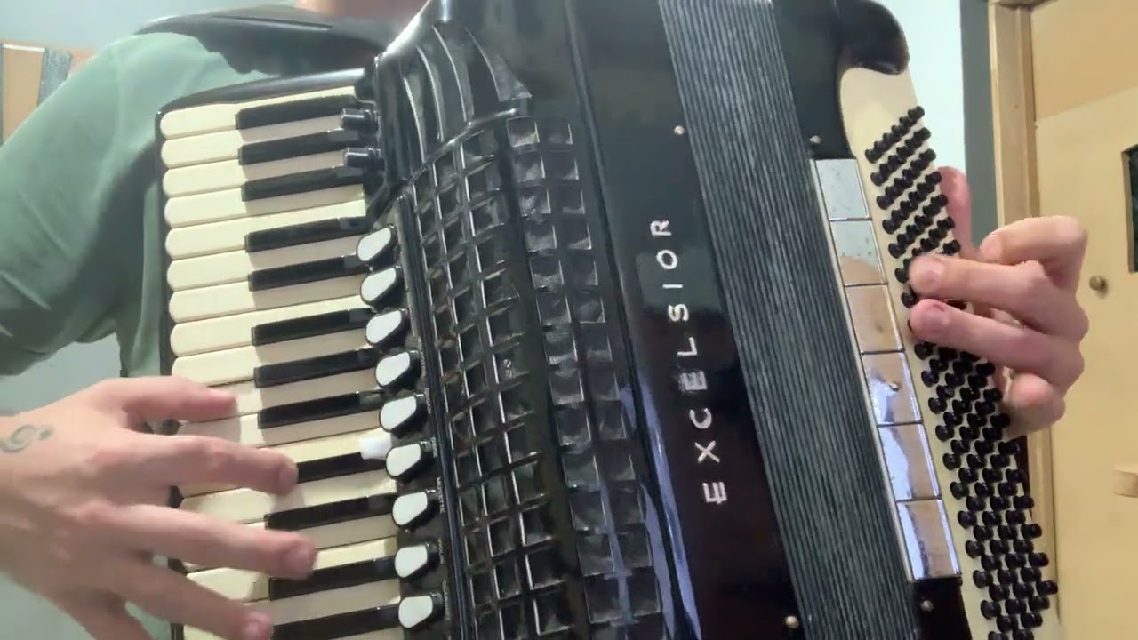 Vídeo aula acordeon Vanera de Respeito - Os monarcas