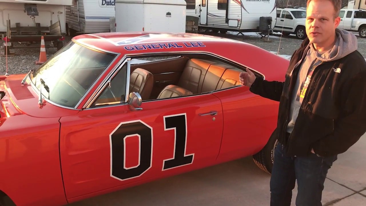 Kibbe and Finnegan Show Ep.57 Ramp Truck Diesel Swap and How Roadkill