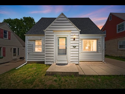 2144 S 98th Street, West Allis, WI home video tour