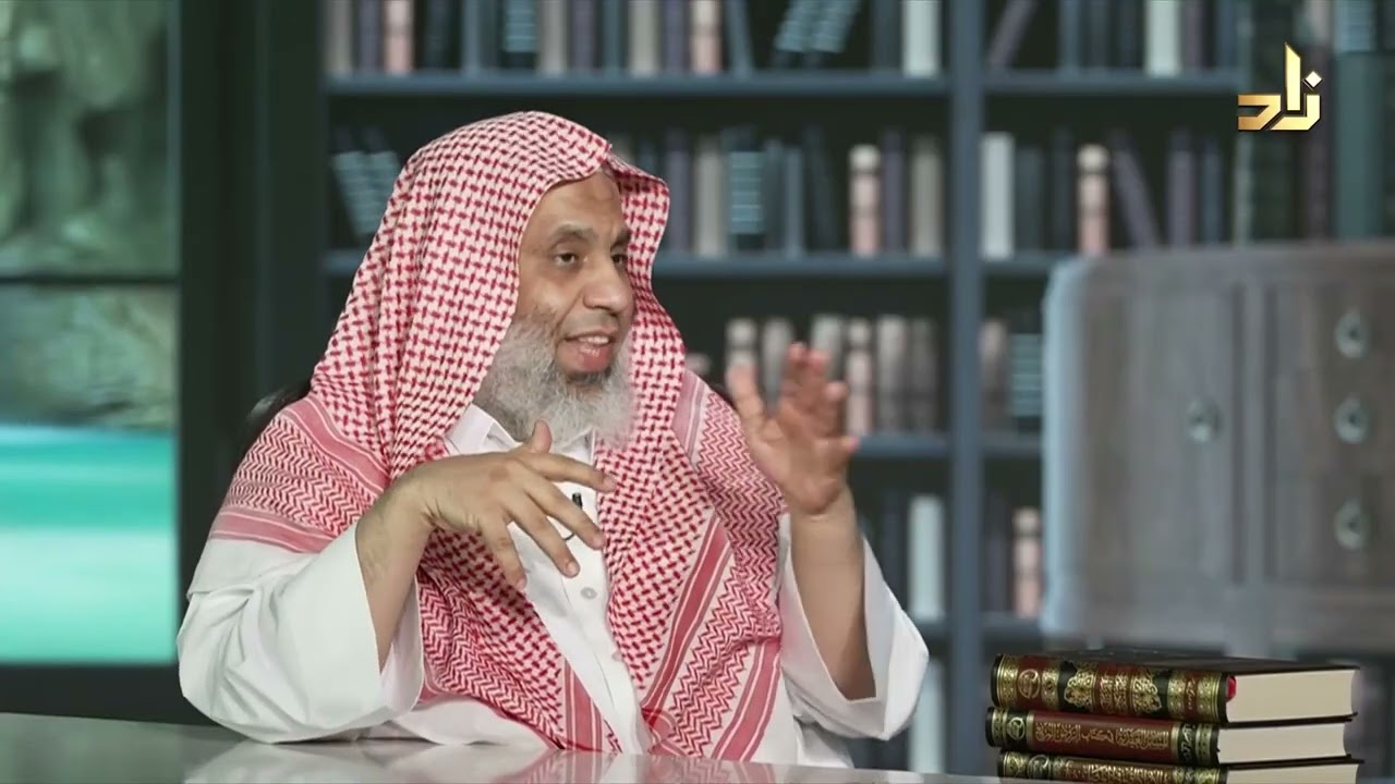 أسئلة المشاهدين- هل الشيخ يحتاج من يعينه في الأمور العلمية ؟ أم هذا من الترف لا يحتاج إليه؟