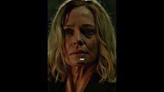 Slade fulfills his promise to Oliver and kills Moira #shorts