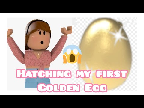 Hatching my first golden egg from login streak! In adopt me