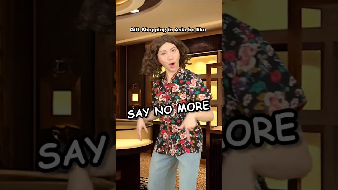 Jewellery Shopping in Asia be like