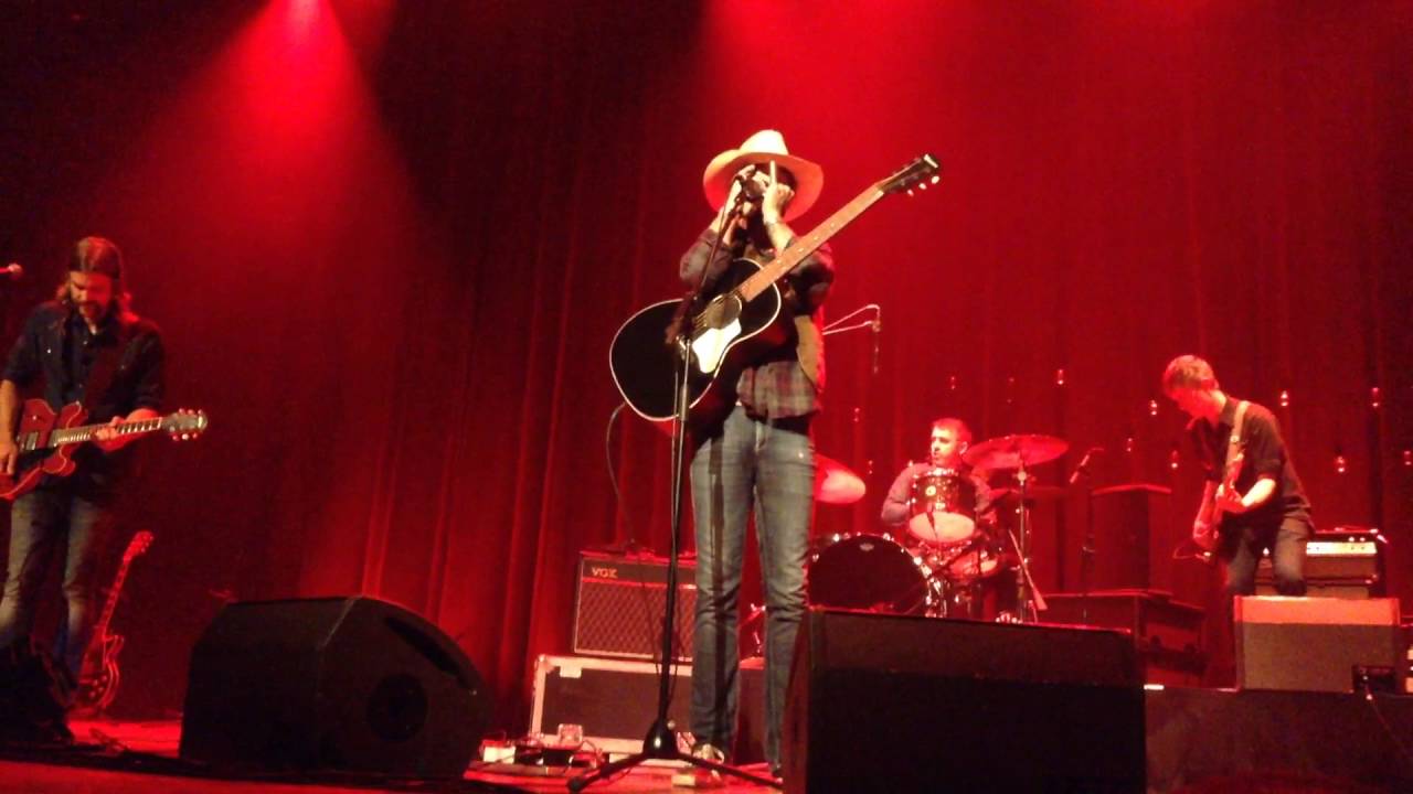 Ryan Bingham "sunshine" and "bread and water" at the Ryman YouTube