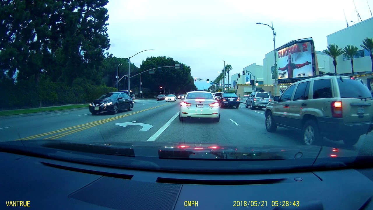 Driving in Los Angeles California USA. LAX Airport 
Dash Cam Vature N2 Pro(2)