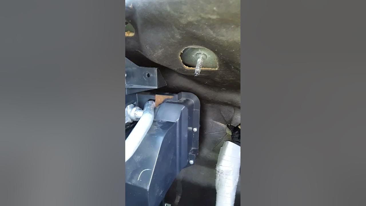 2006 Honda CRV heater core. Is there a shortcut? - YouTube