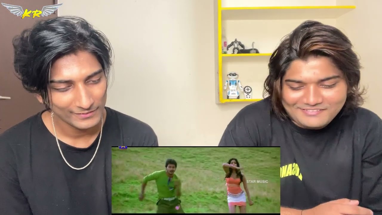 Kelamal Kaiyile Video Song Reaction | Azhagiya Tamil Magan | Vijay | Shriya | Kupaa Reaction 2.O