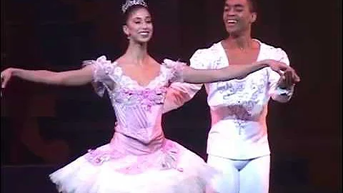Nutcracker - Grand Pas with Alicia Graf Mack and F...