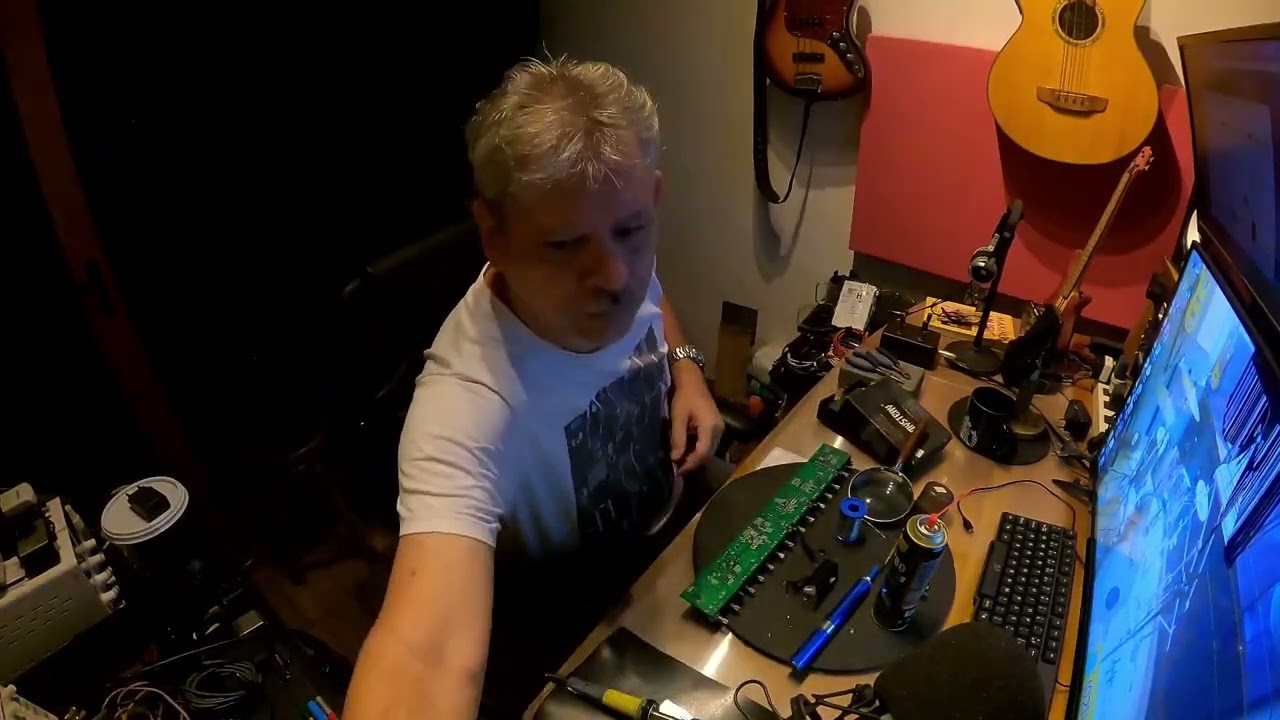 Amplificador de Guitarra Laney LV 200 Reparo/Conserto