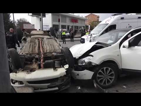 Gazipaşa kaza, 2'si polis memuru, 3 kişi yaralandı