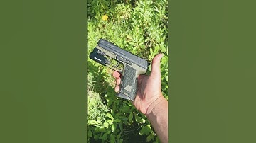 HK P2000 out in the wild. #hk #p2000 #guns #shorts #short #subscribe #trump #p2000