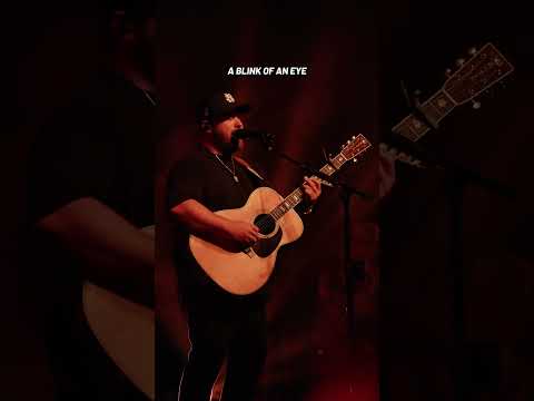 “Speed of Light” live in Lancaster 💫🚦 #singersongwriter #newmusic #concert