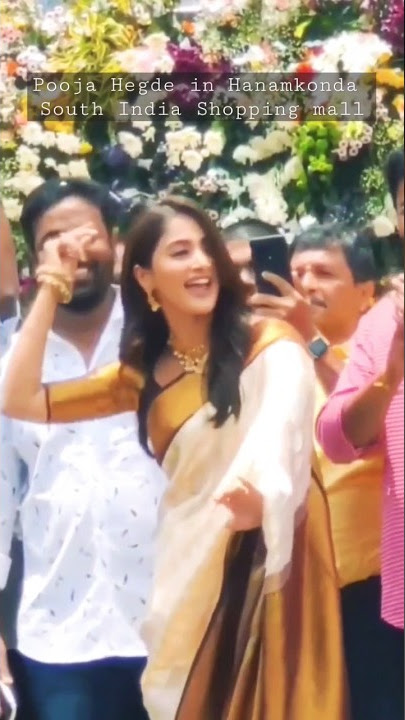 Pooja Hegde Butta Bomma Dance in Hanamkonda South India Shoppingmall Opening  #shorts #poojahegde