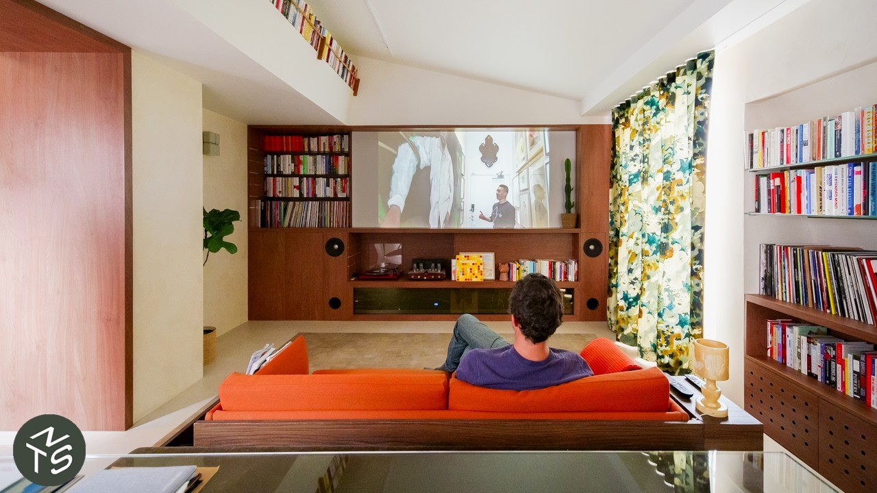 ホビー・楽器・アート Paris apartment Interior Designer's Compact Paris Home and Art Workshop, 51sqm