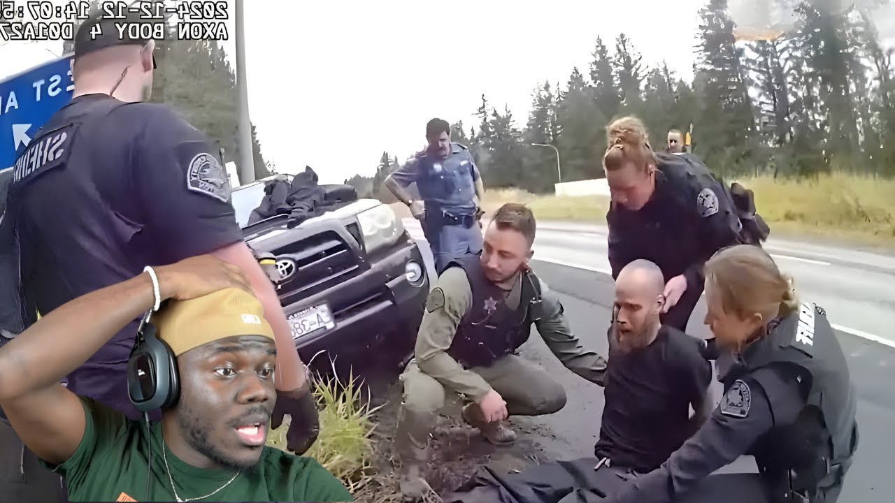 A CARJACKER LEADS BORDER PATROL ON A WILD CAR CHASE! - YouTube
