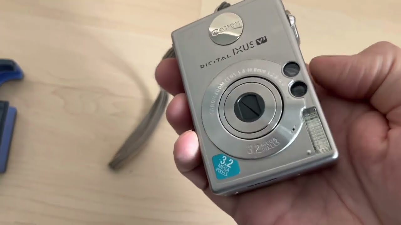 Canon Digital IXUS V3 zoom 3.2MPx japan compact photo camera CF