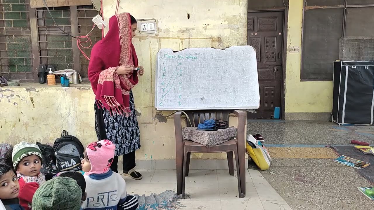 Teacher ne di students ko pyari si punishment 😮😱#punishment# education #fun😱😮😮😱😱😡😡😡😡😱🤣🤣😱😮😱😱😮😮😡