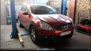 видео: Замена правой подушки двигателя на Nissan Qashqai 2,0 4WD Ниссан Кашкай 2007 года картинка: Замена правой подушки двигателя на Nissan Qashqai 2,0 4WD Ниссан Кашкай 2007 года