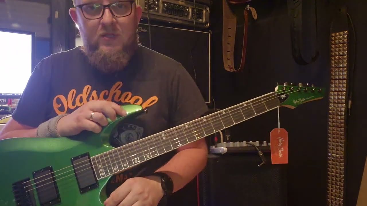 Harley Benton R 446 Metalic Green - test sound check - YouTube