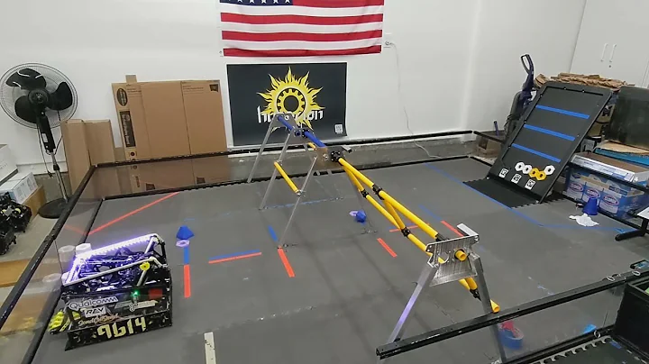 Hyperion 9614 FTC CenterStage Audience Side 2 + 5 Autonomous