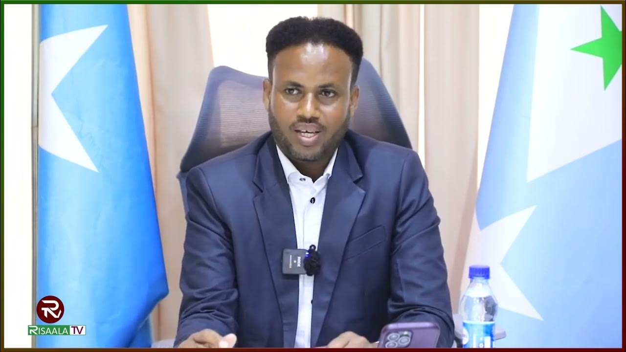 22 yoshli er-xotinning odatiy havaskor pornosi