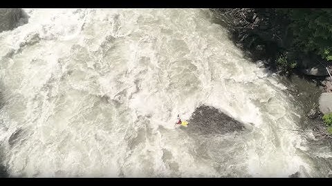Aniol Serrasolses - Swims Wall rapid, Wenatchee River (Entry#26 Carnage for All 2017)